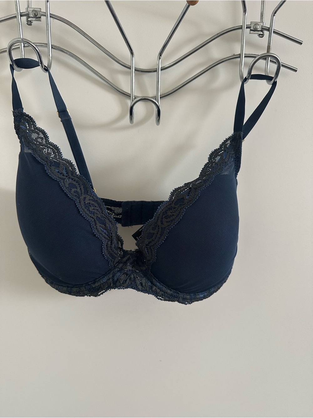 Natori Navy Lace Underwire Bra
